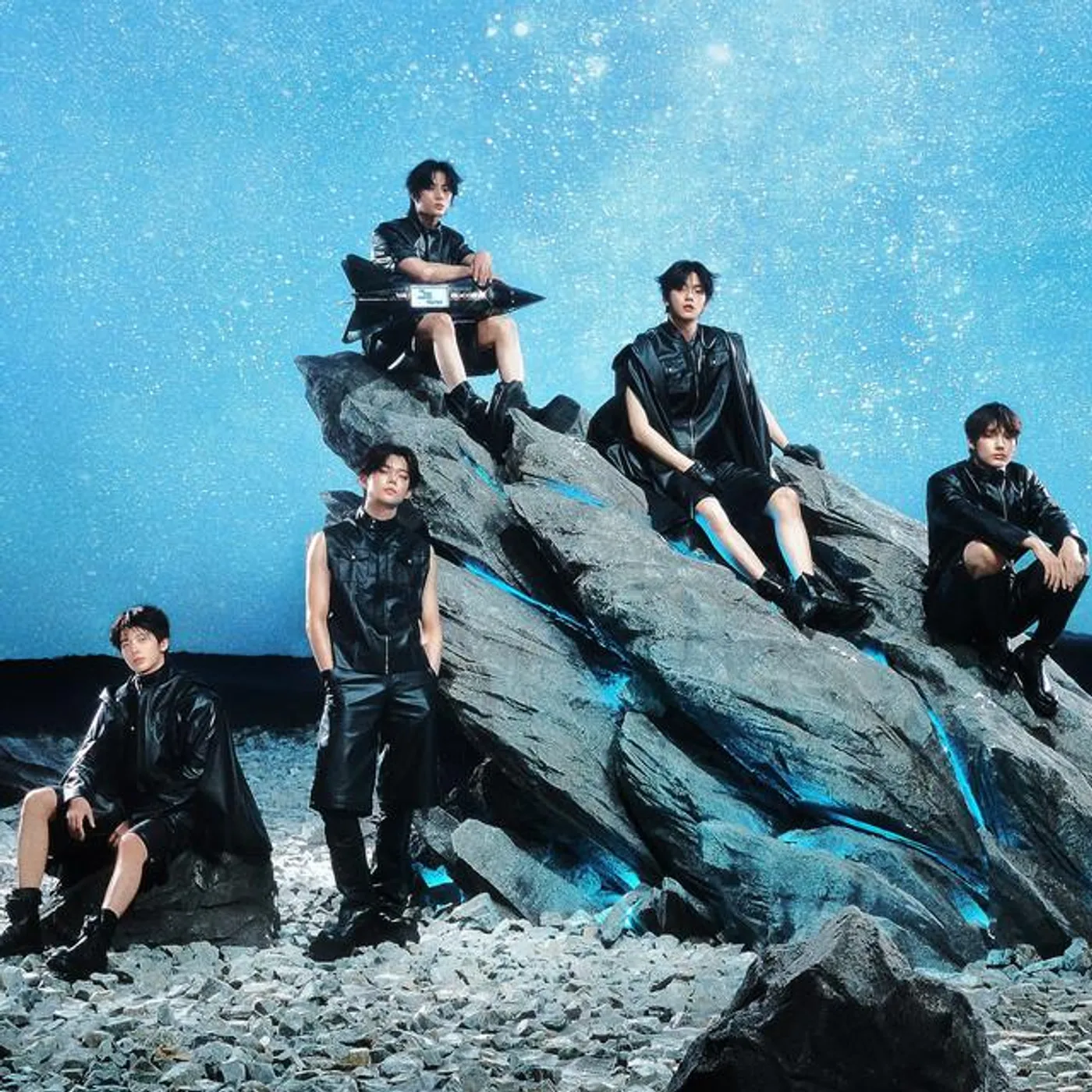 TOMORROW X TOGETHER Brand Page