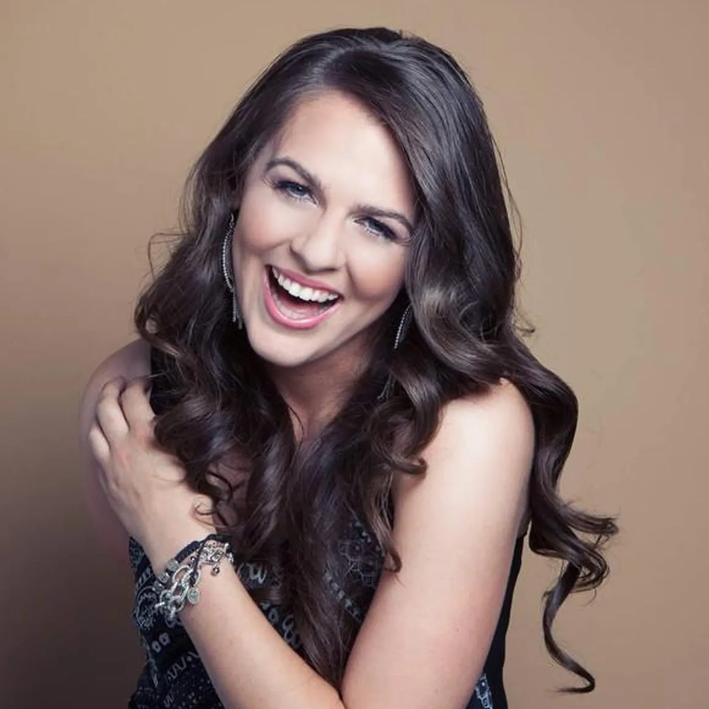 Tori Harris Brand Page