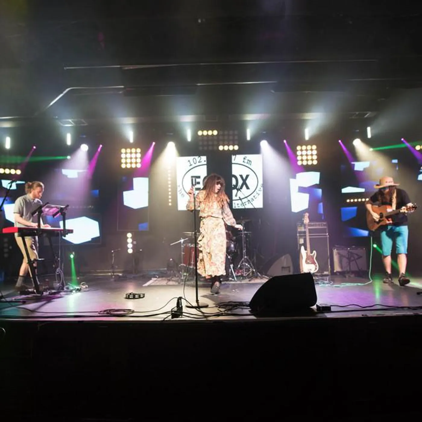 Tambourelli & Her Supertrips