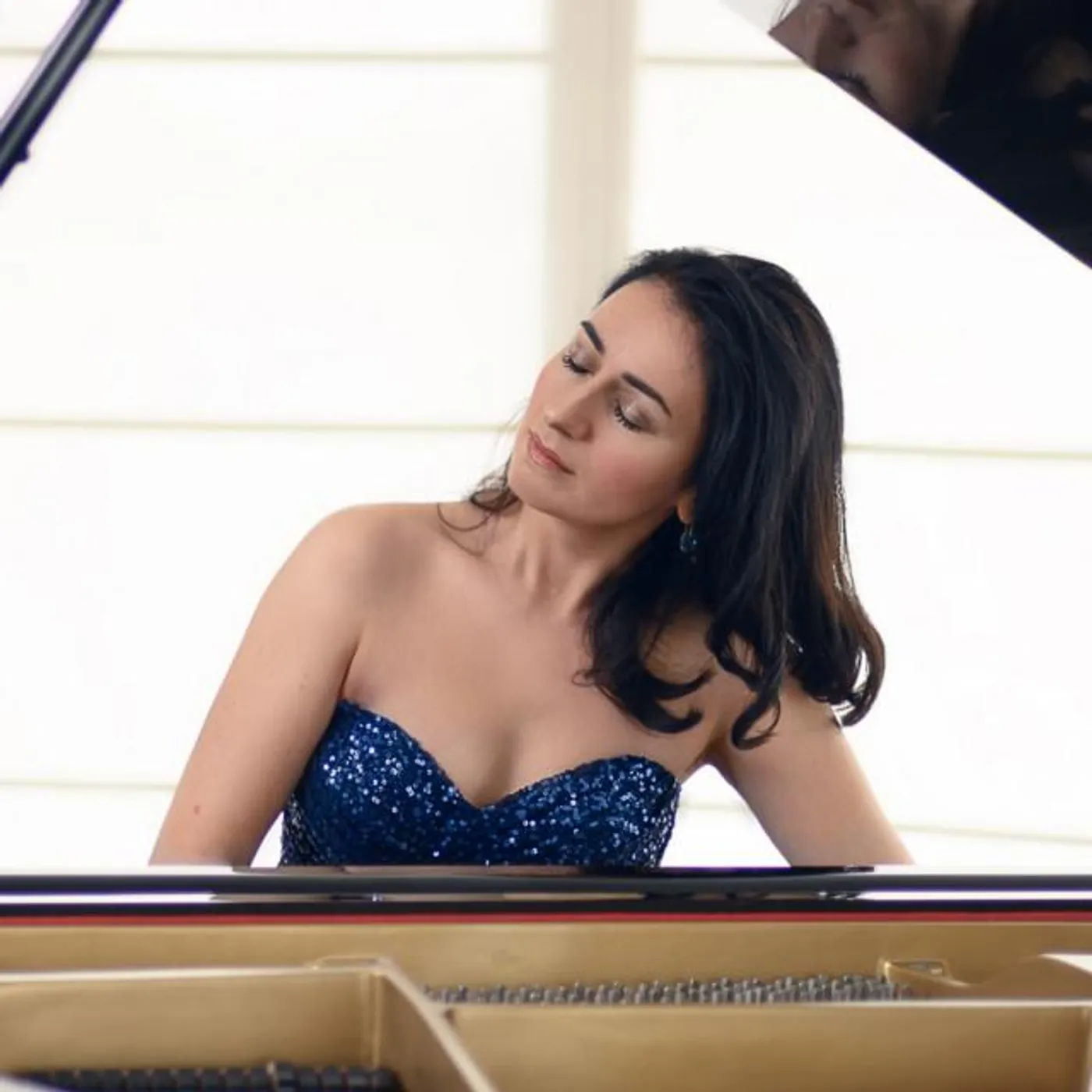 Tanja Zapolski Brand Page