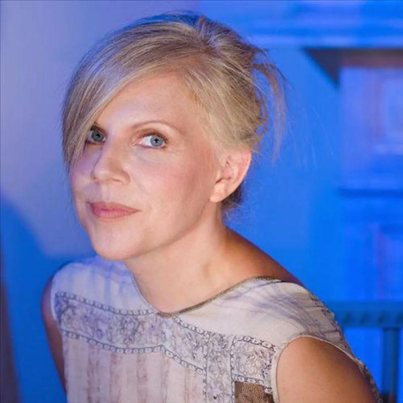 Tanya Donelly Brand Page