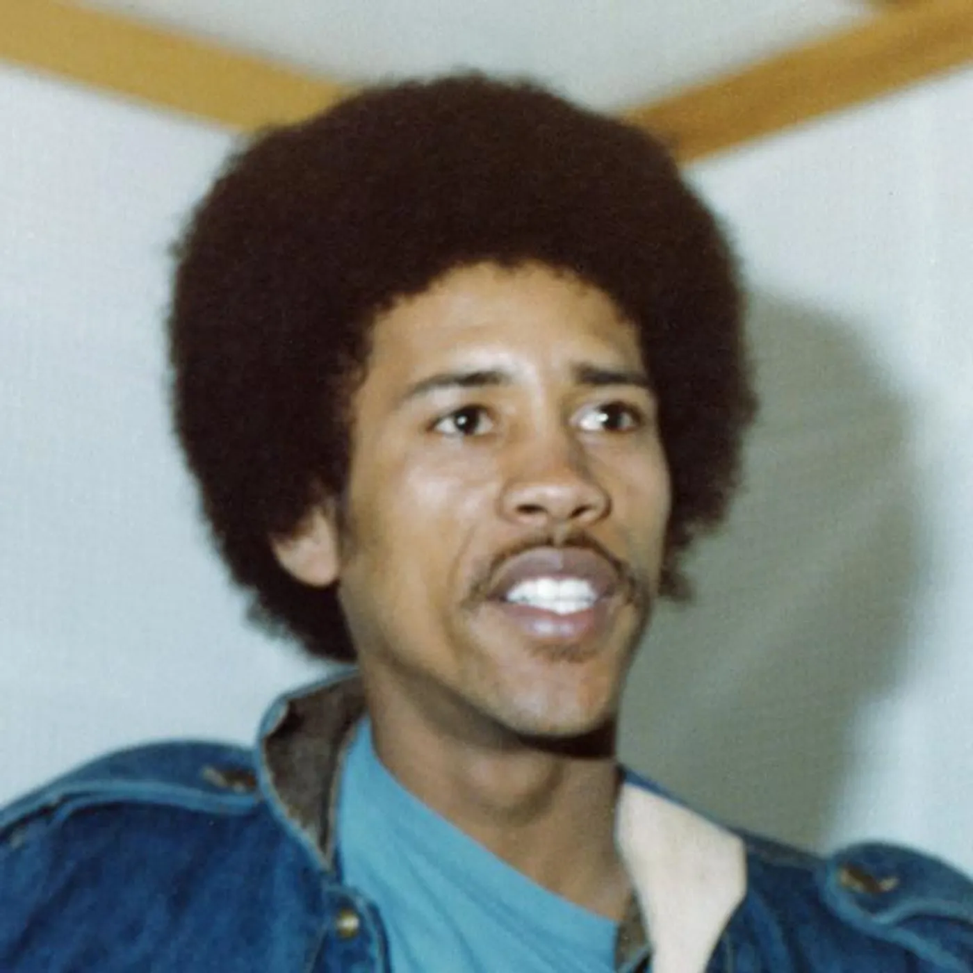 Tchiss Lopes Brand Page