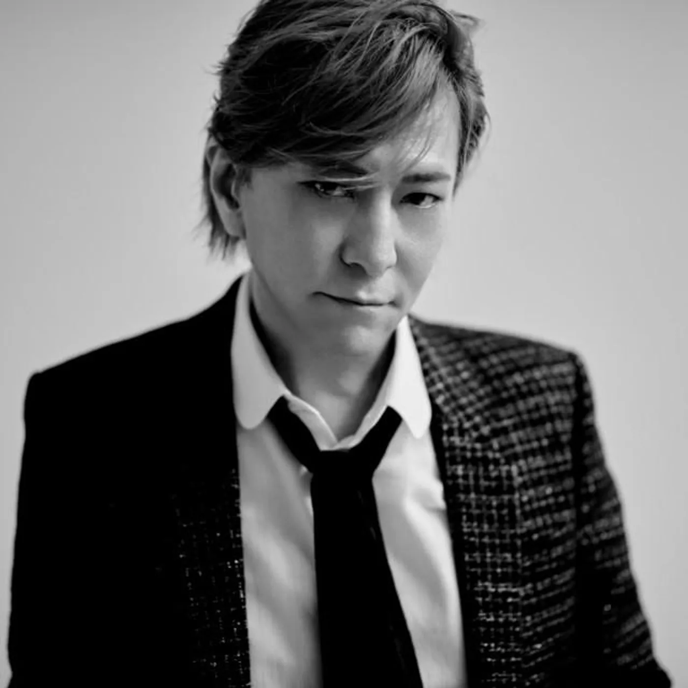 Tetsuya Komuro Brand Page