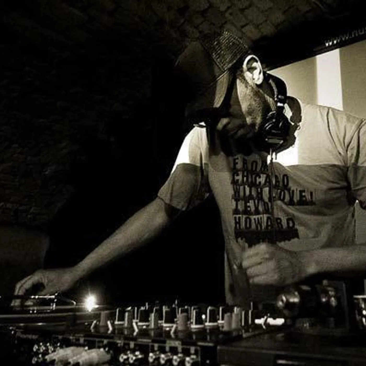 Tevo Howard Brand Page