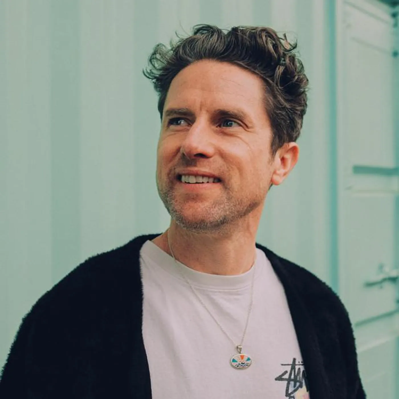 TEE MANGO Brand Page