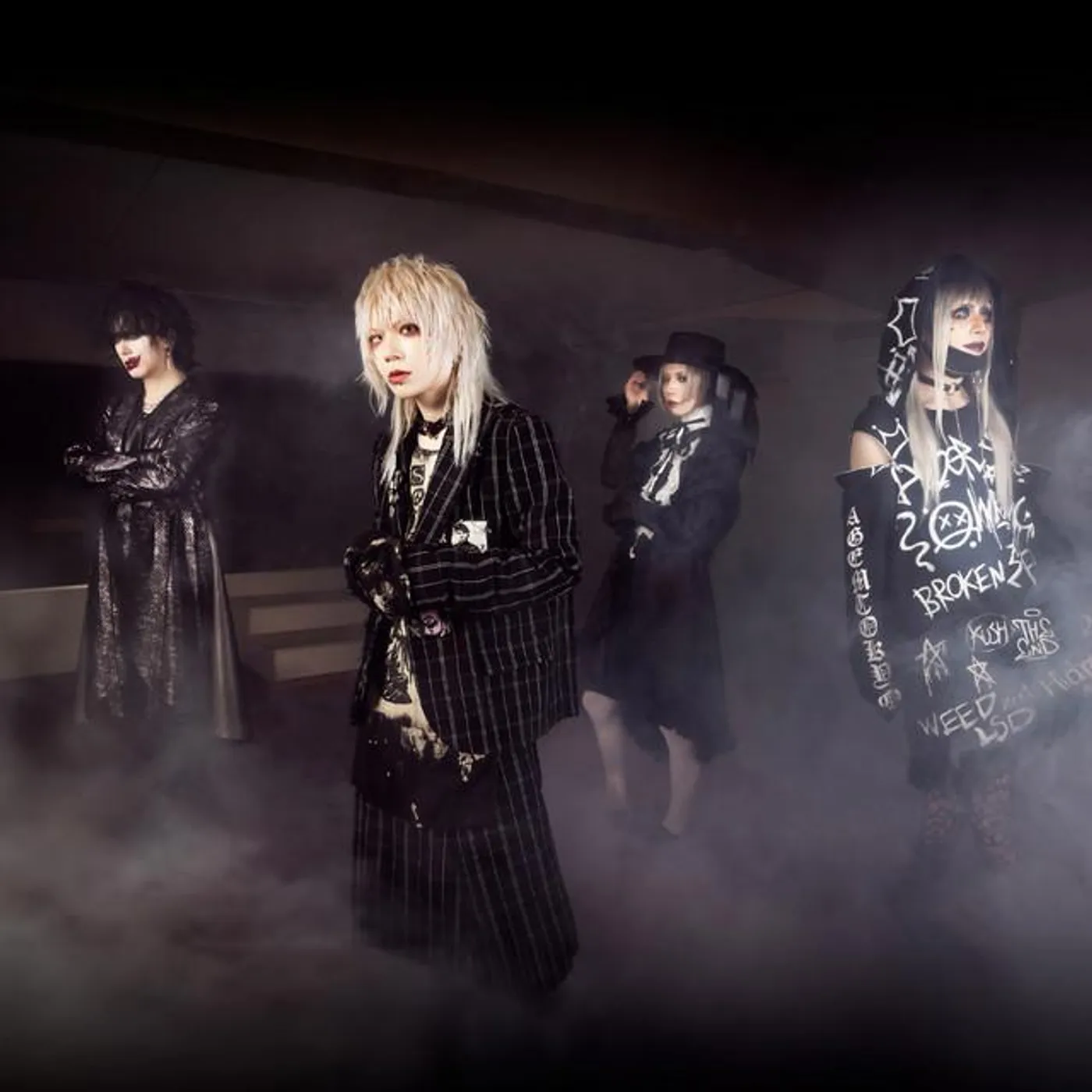 THE MADNA Brand Page