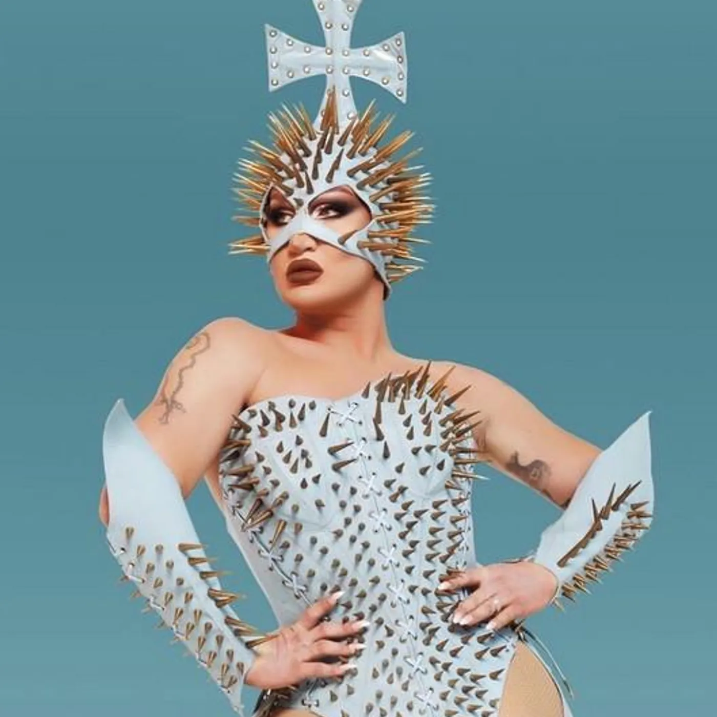 The Vivienne Brand Page