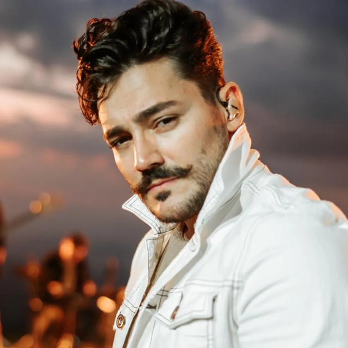 Thiago Brado Brand Page