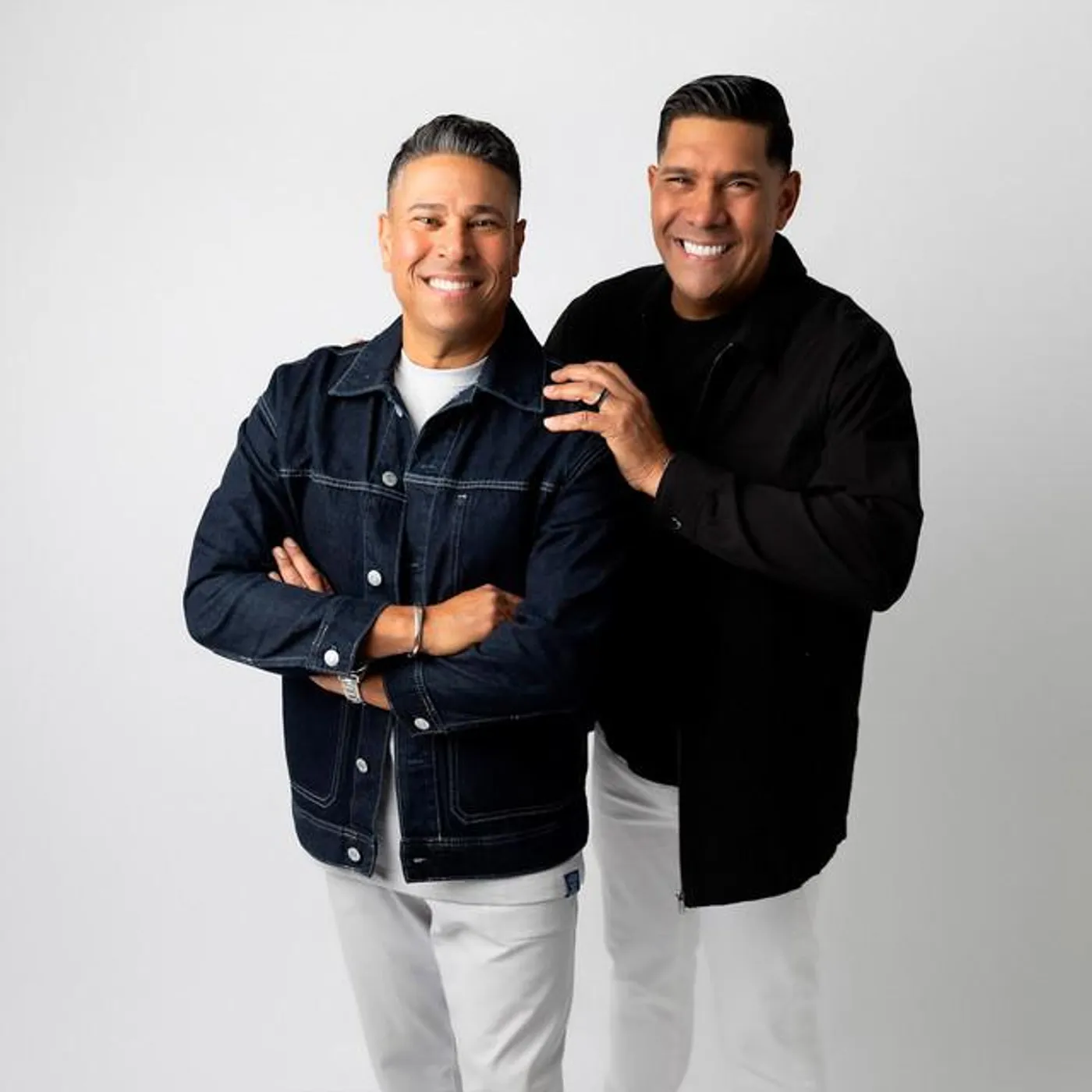 Unción Tropical Brand Page