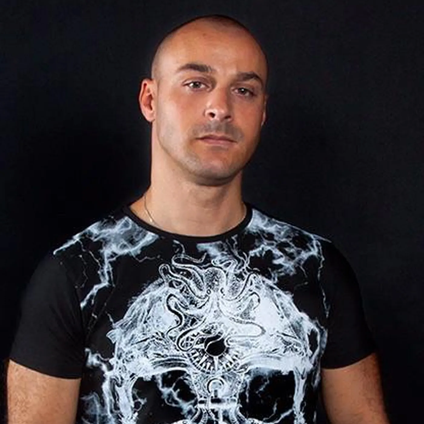 THE UNFAMOUS Brand Page