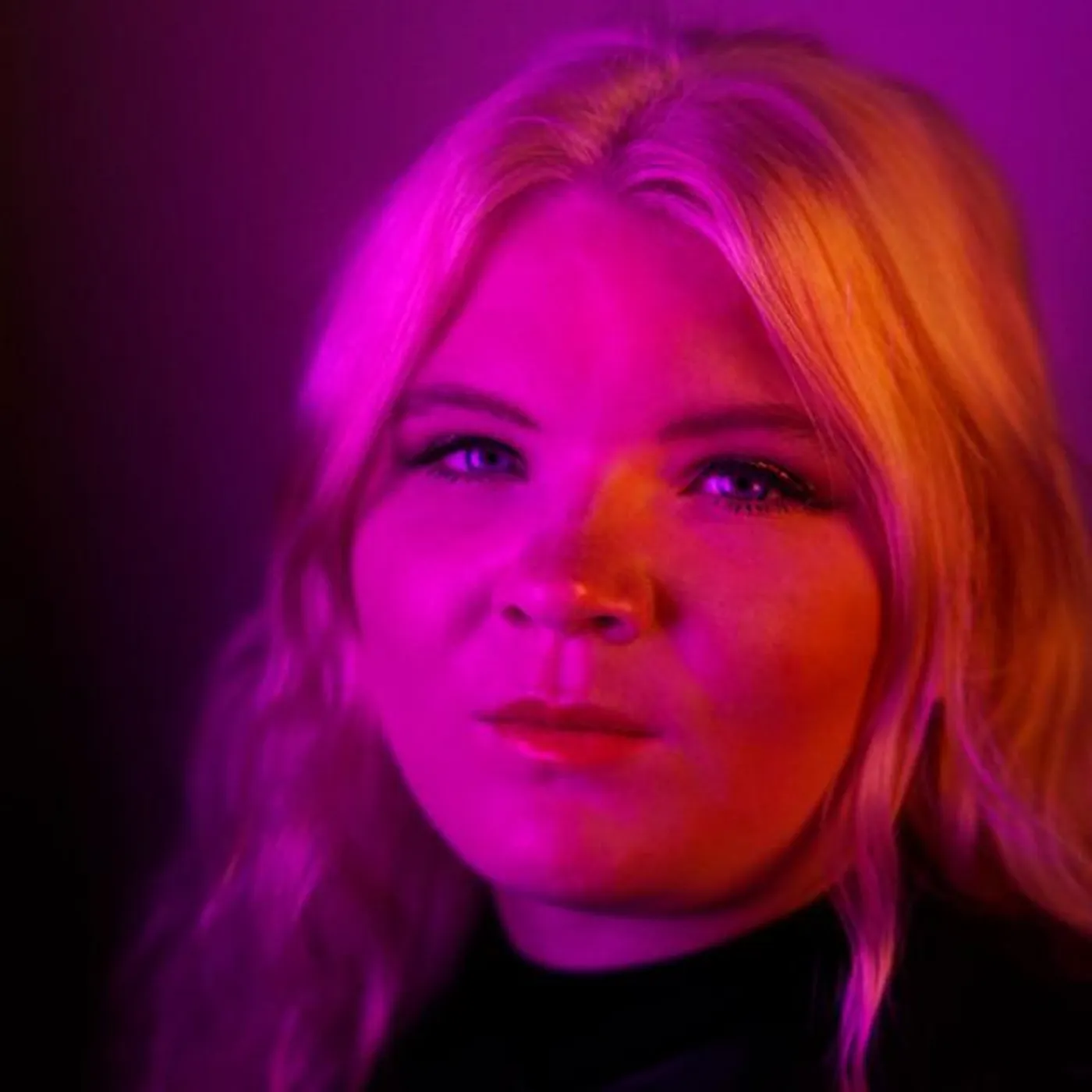 Unnur Sara Brand Page