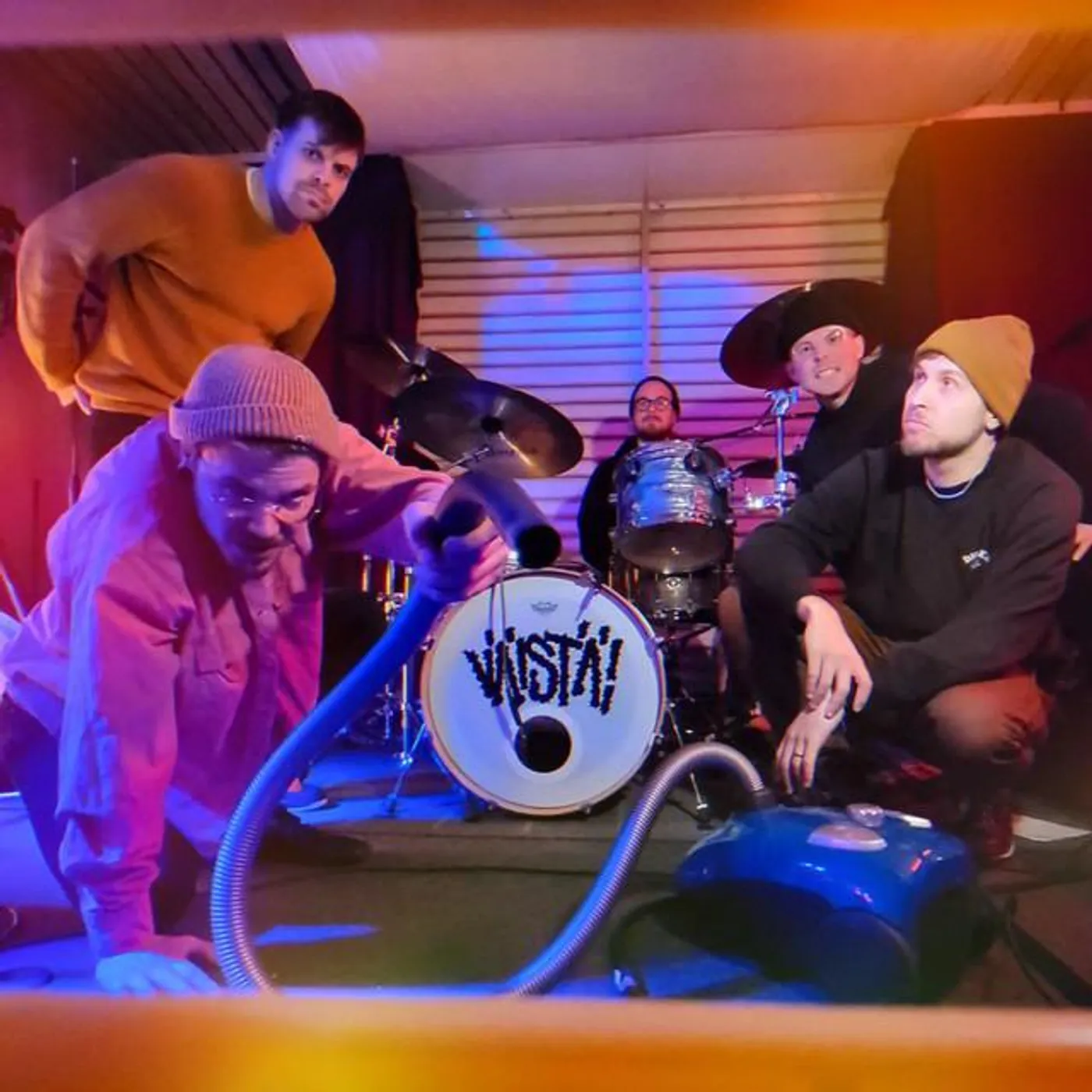 VÄISTÄ! Brand Page