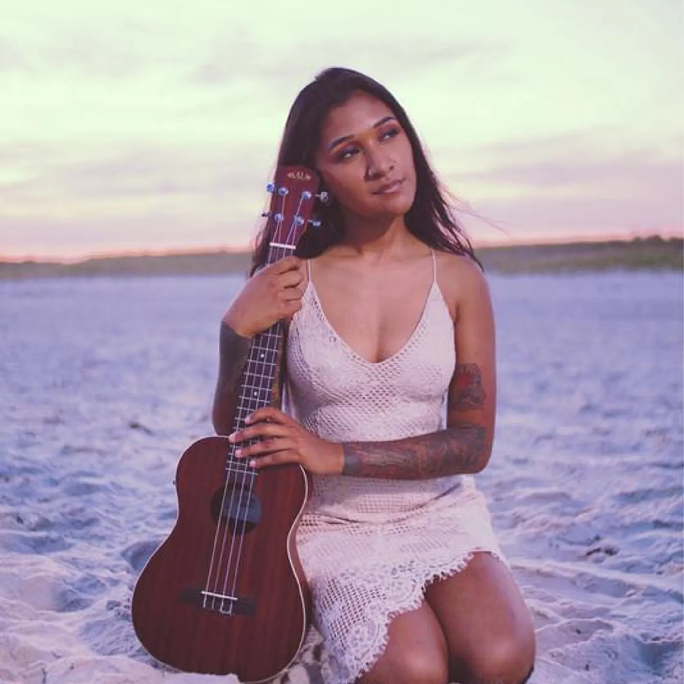 Vana Liya Brand Page