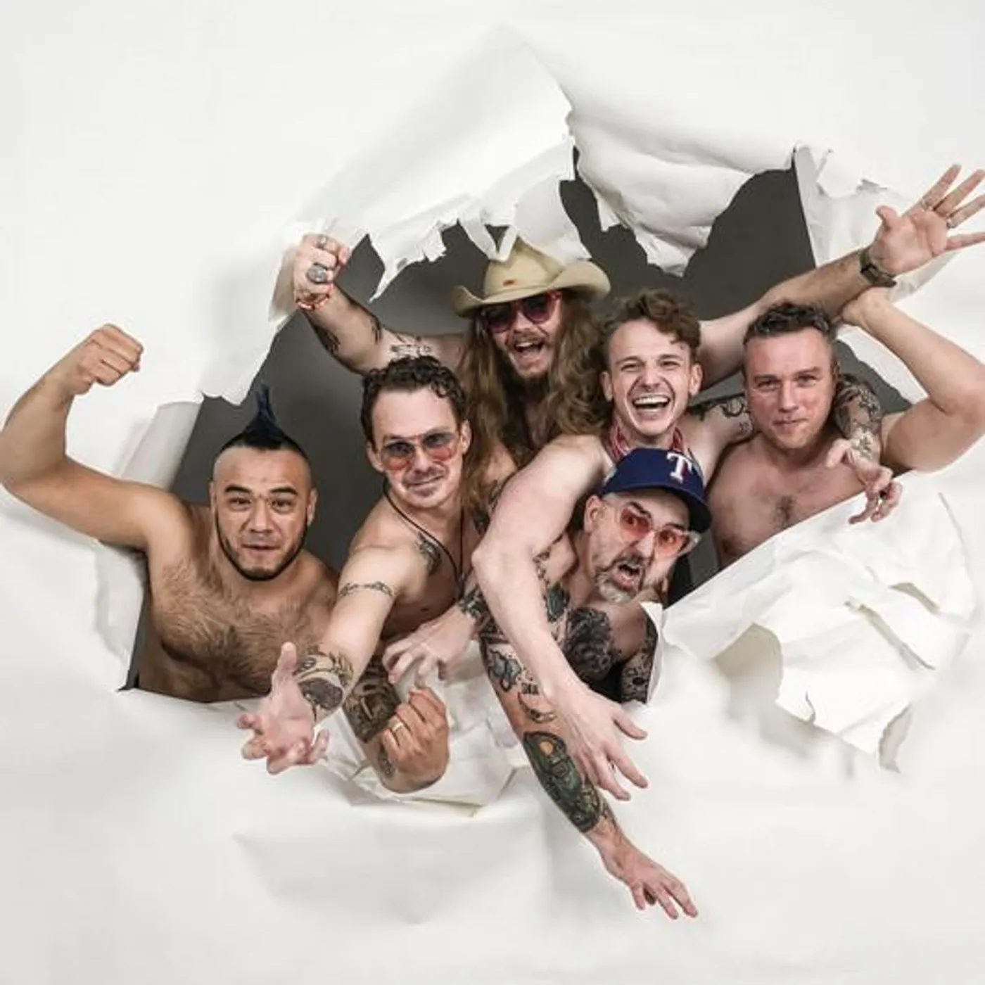 Vandoliers Brand Page