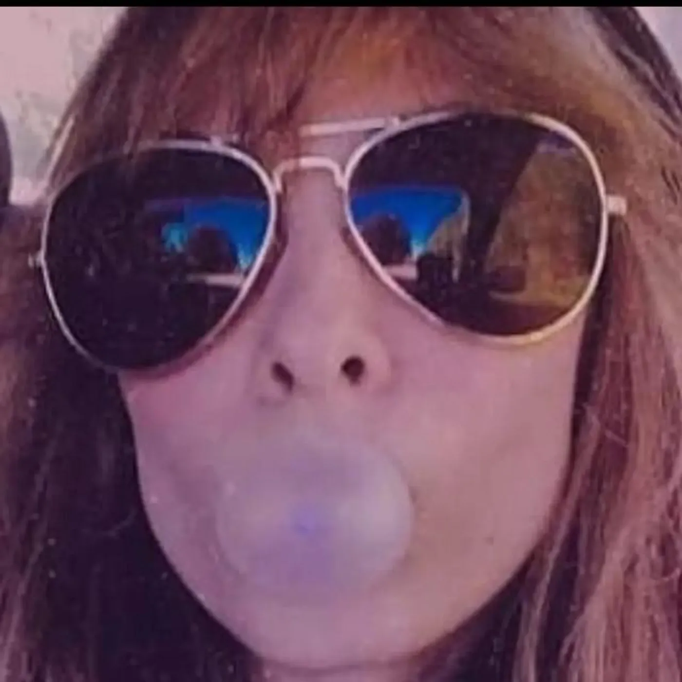 Verônica Magalhães Brand Page