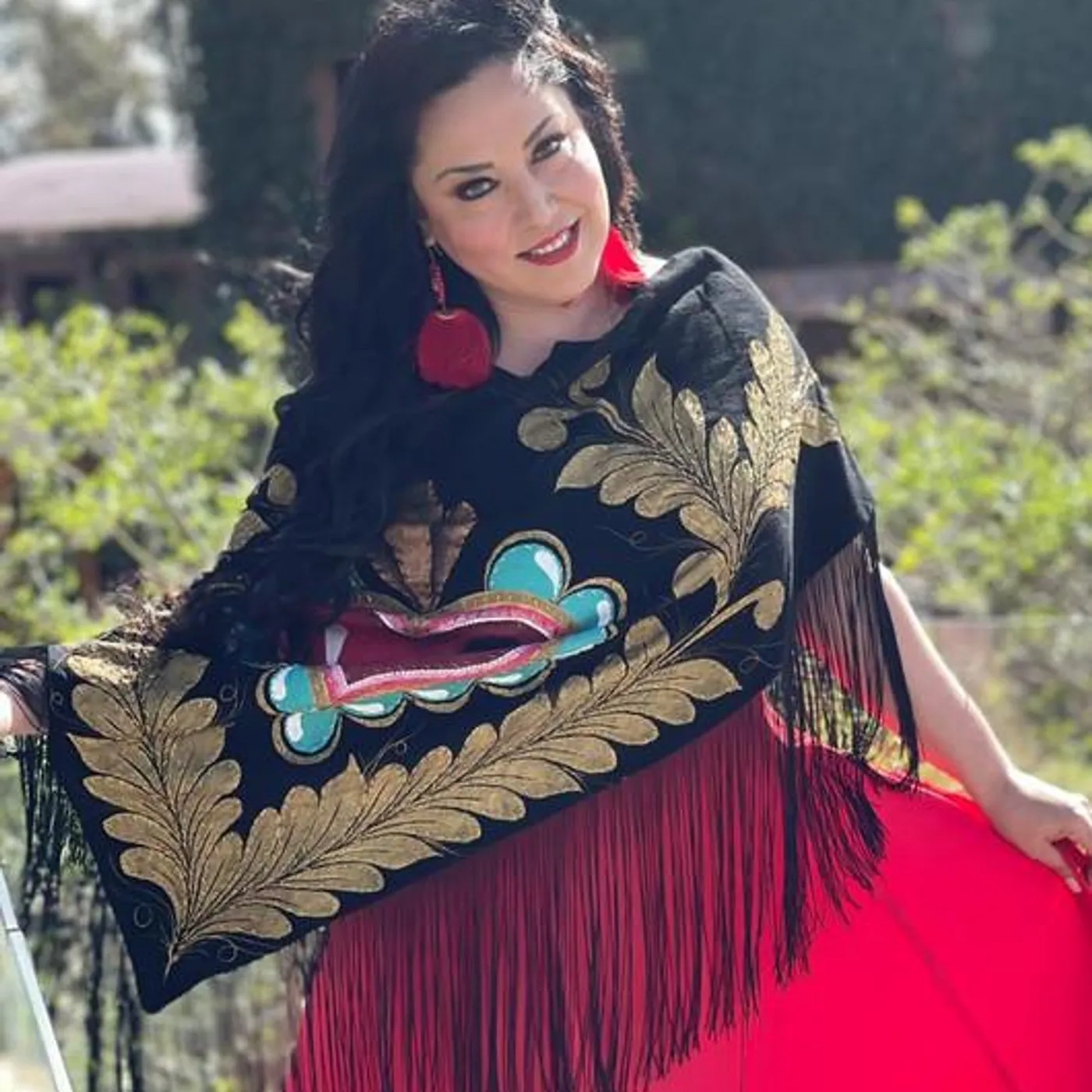 Veronica Leal Brand Page