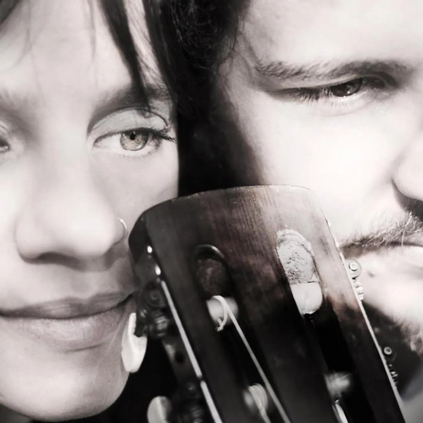 Versos Que Compomos Na Estrada Brand Page