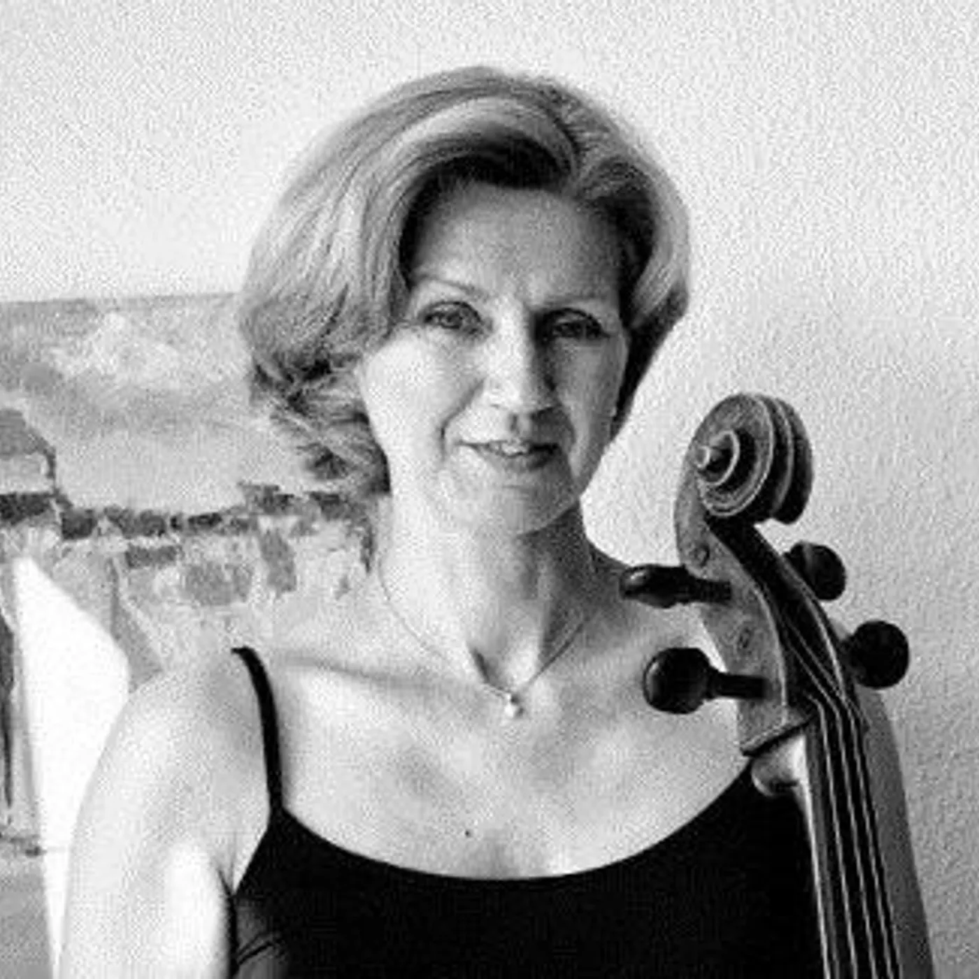 Viviane Spanoghe Brand Page