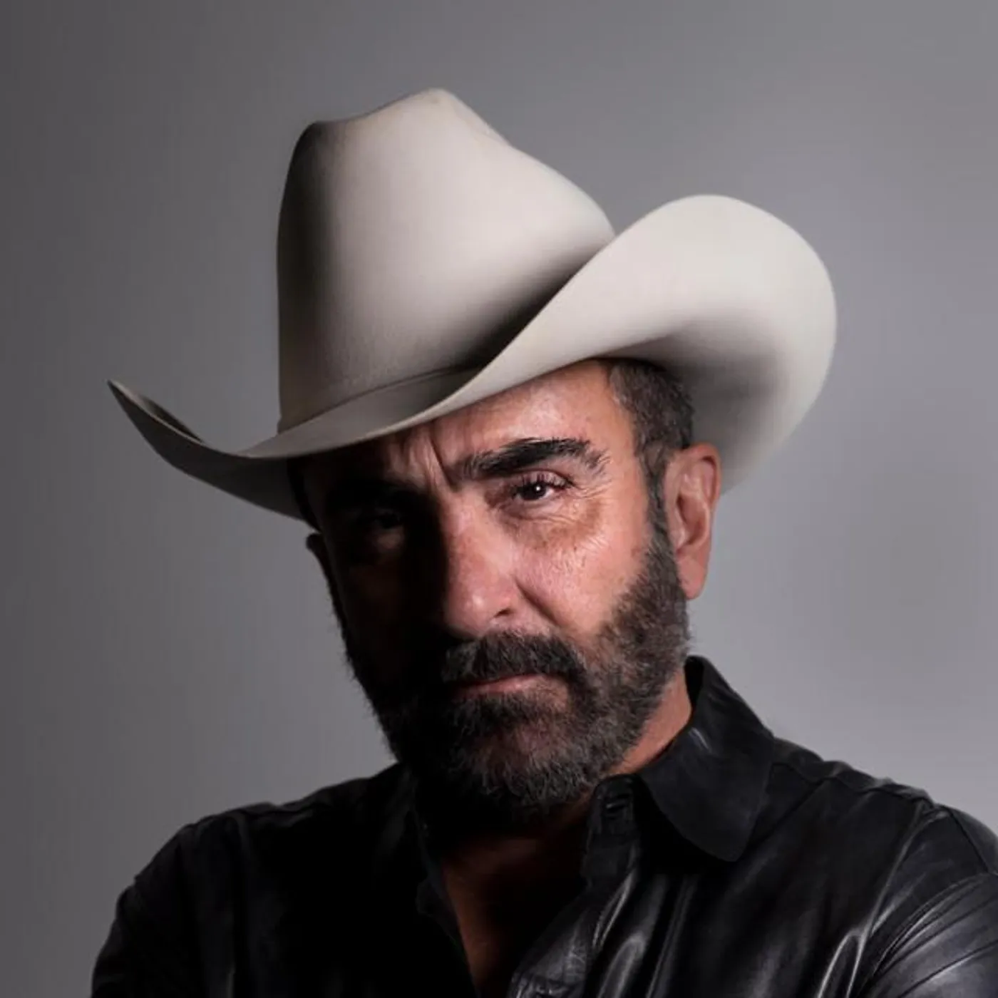 Vicente Fernández Jr. Brand Page