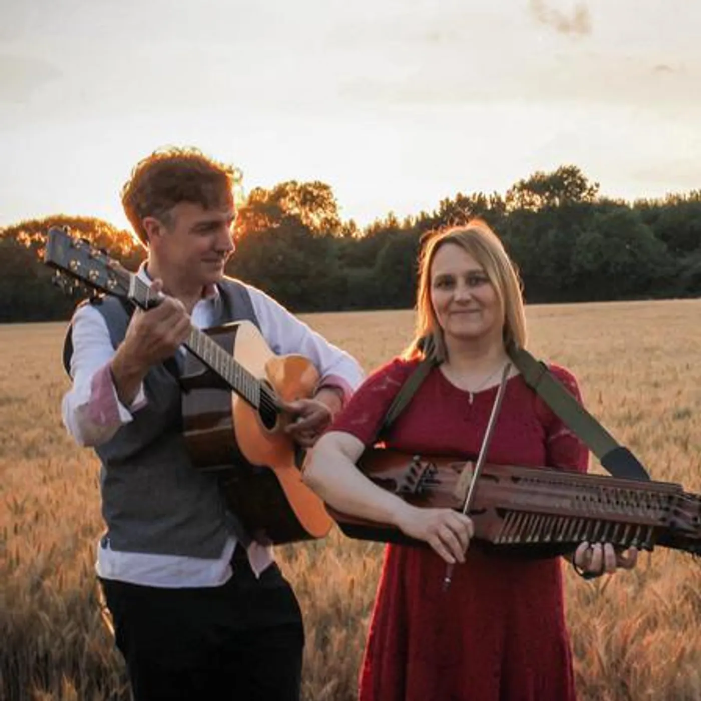 Vicki Swan & Jonny Dyer Brand Page