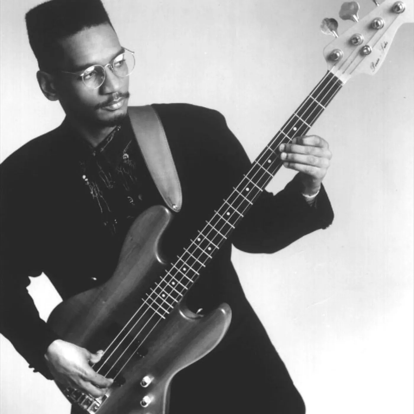 Victor Bailey Brand Page