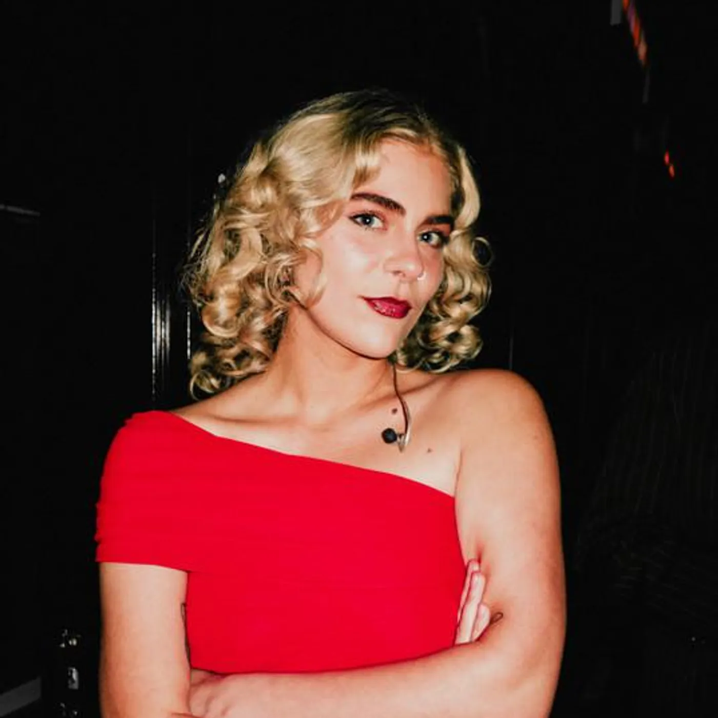 Victoria Victoria Brand Page