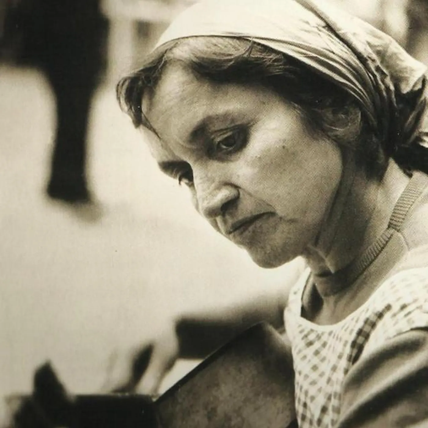 Violeta Parra Brand Page