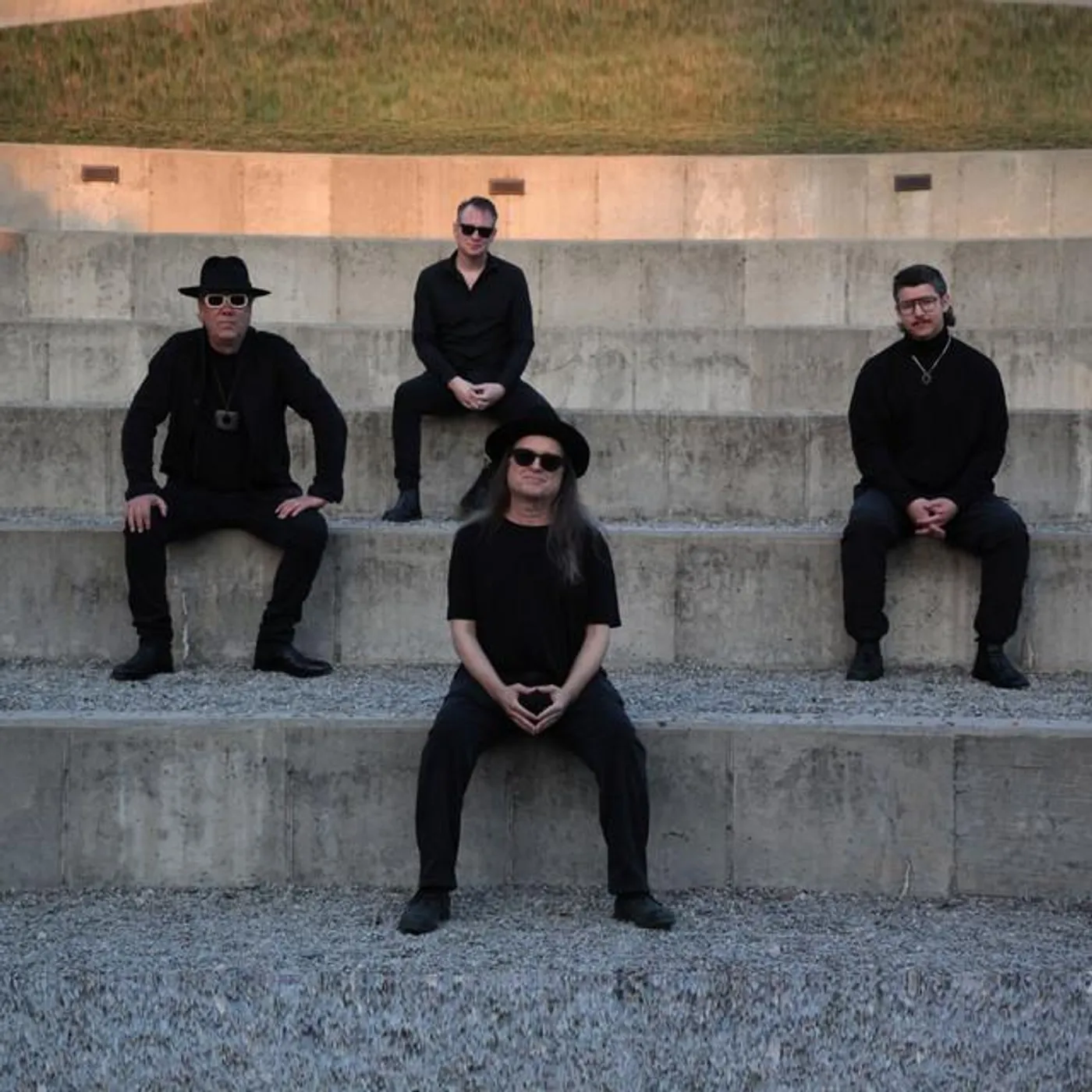 Violent Femmes Brand Page