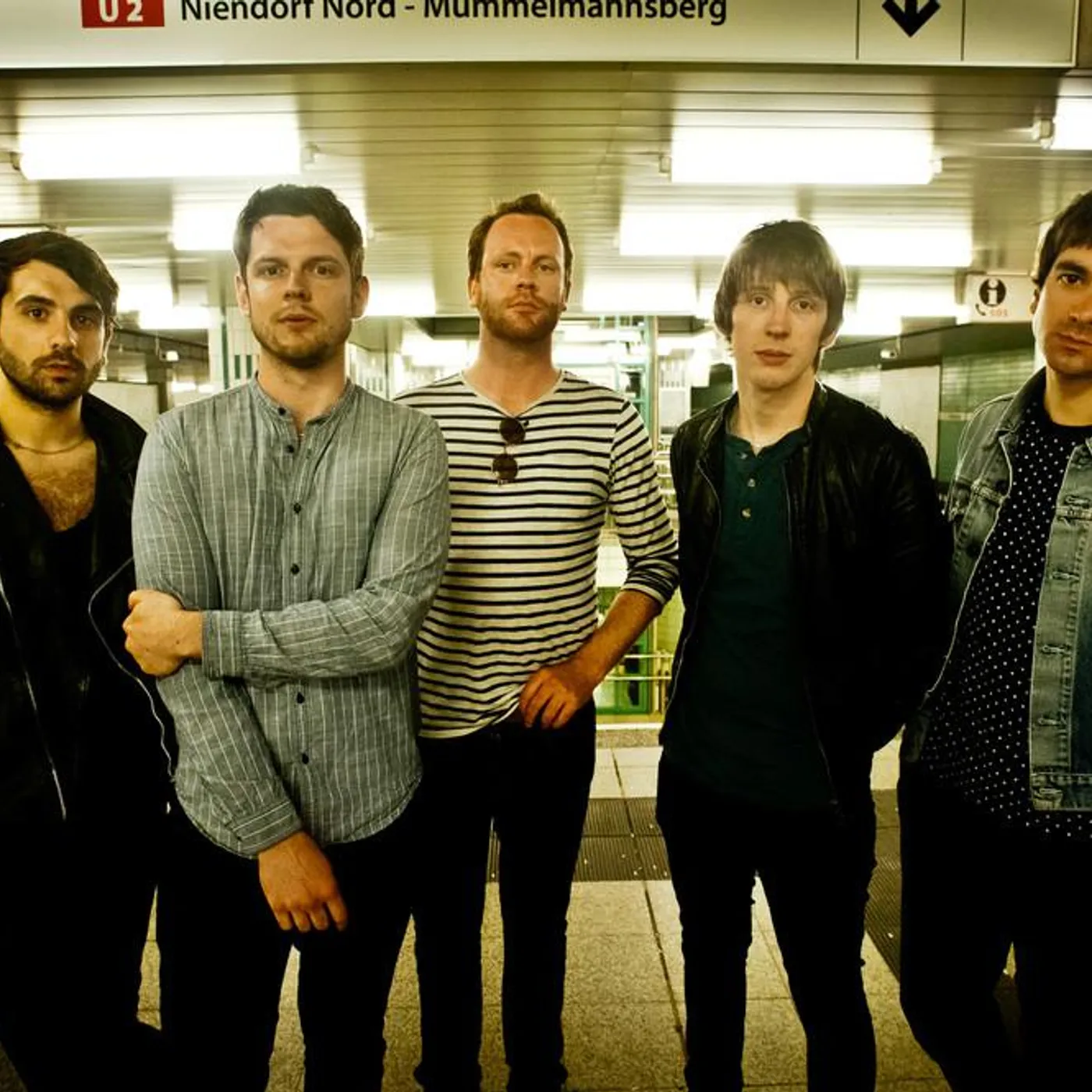 Young Rebel Set Brand Page