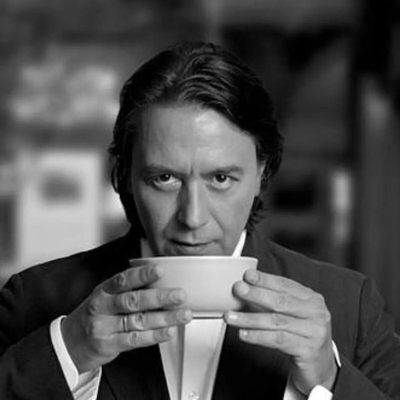 Yiannis Kotsiras Brand Page