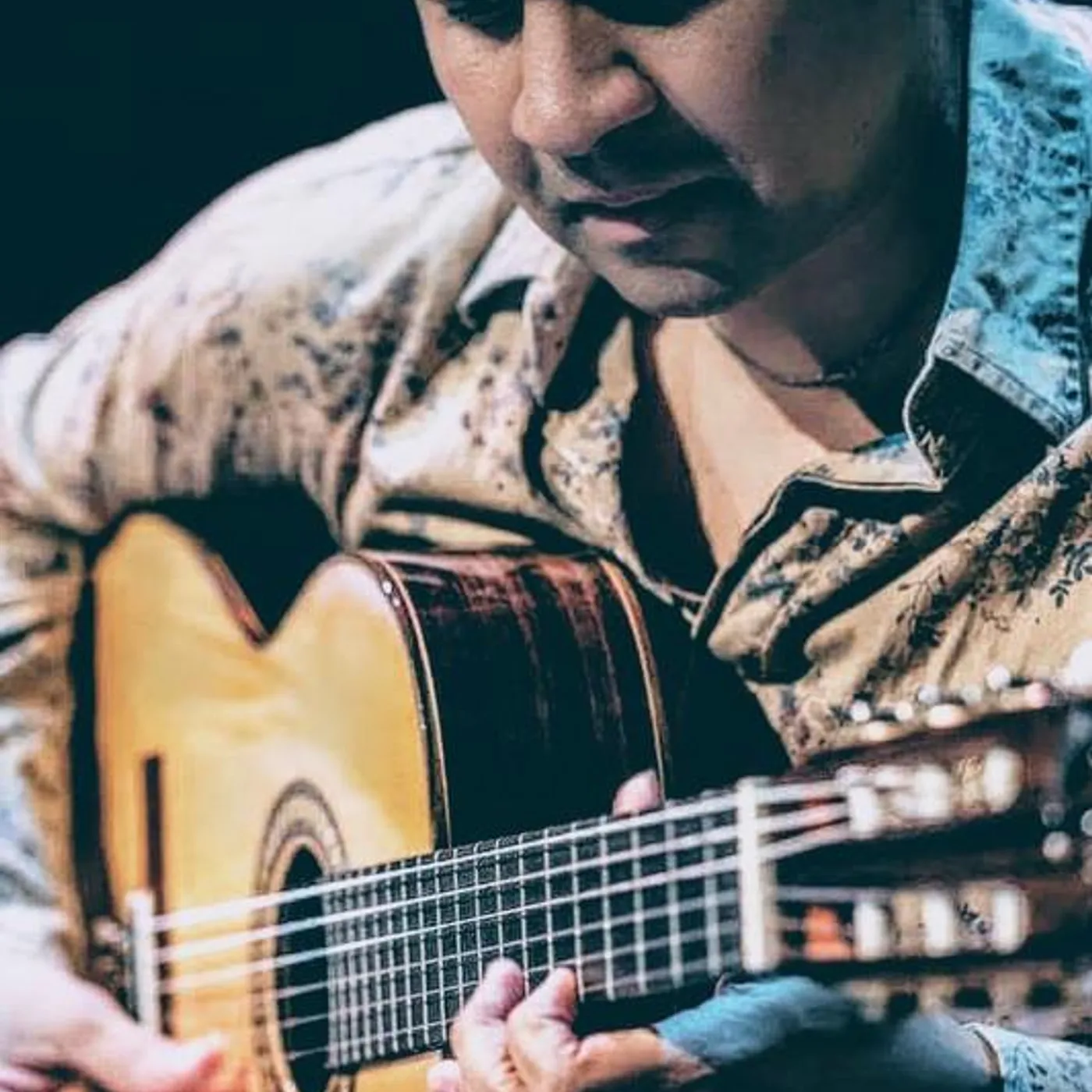 Yuri Juárez Brand Page