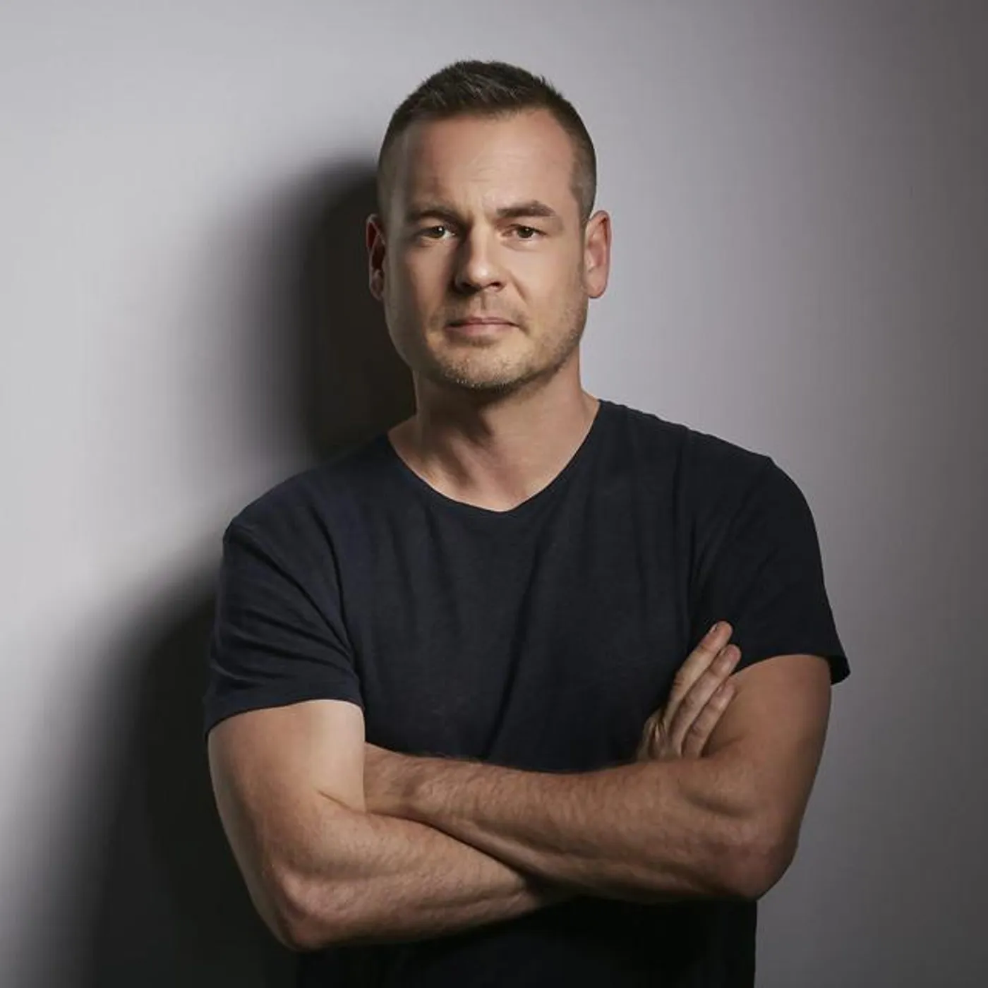 Zoli Vekony Brand Page