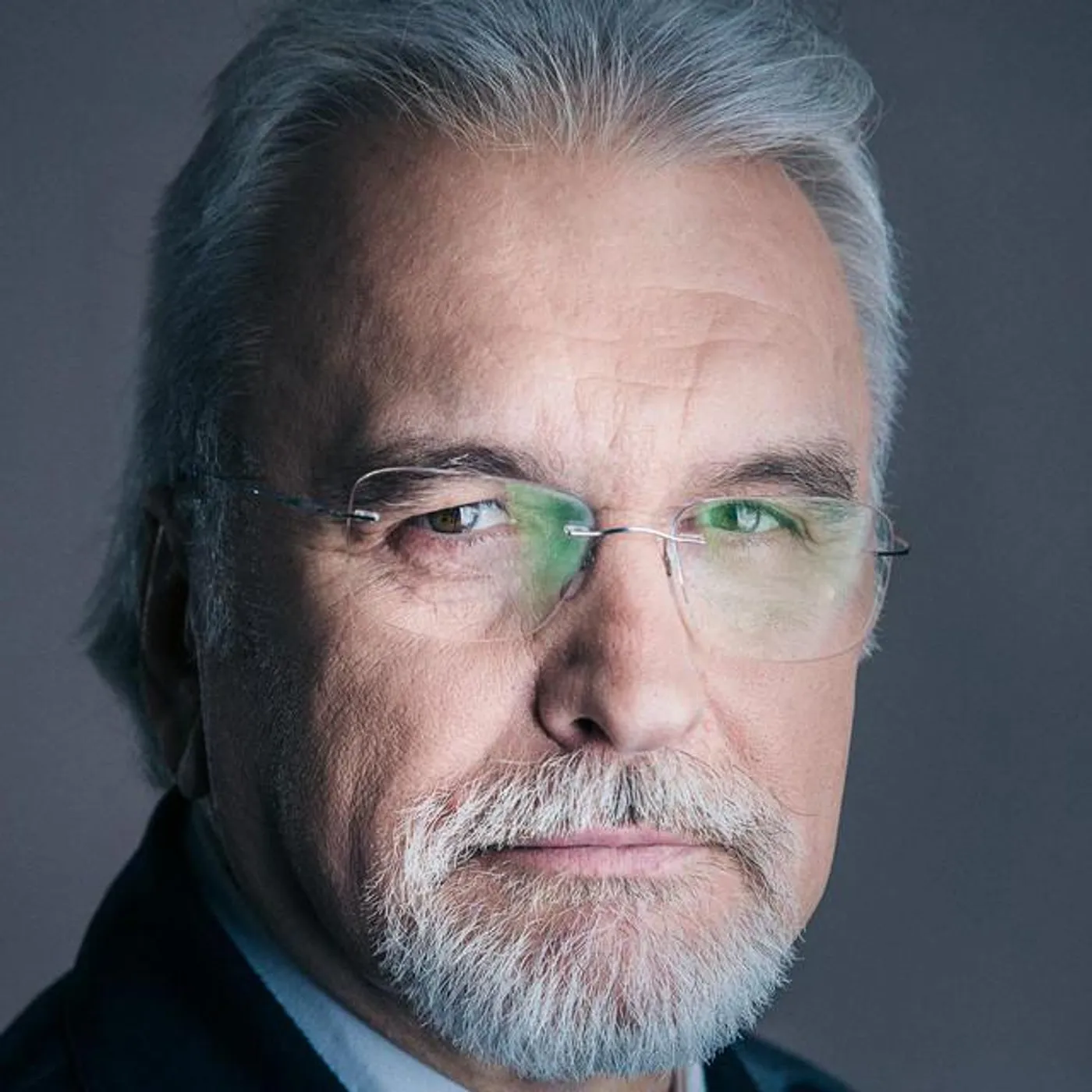 Zlatko Pejakovic Brand Page