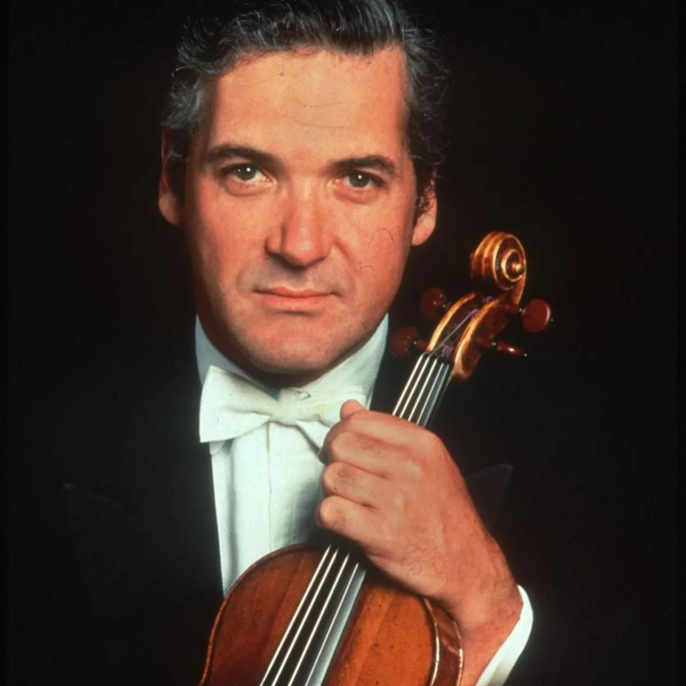 Pinchas Zukerman Brand Page