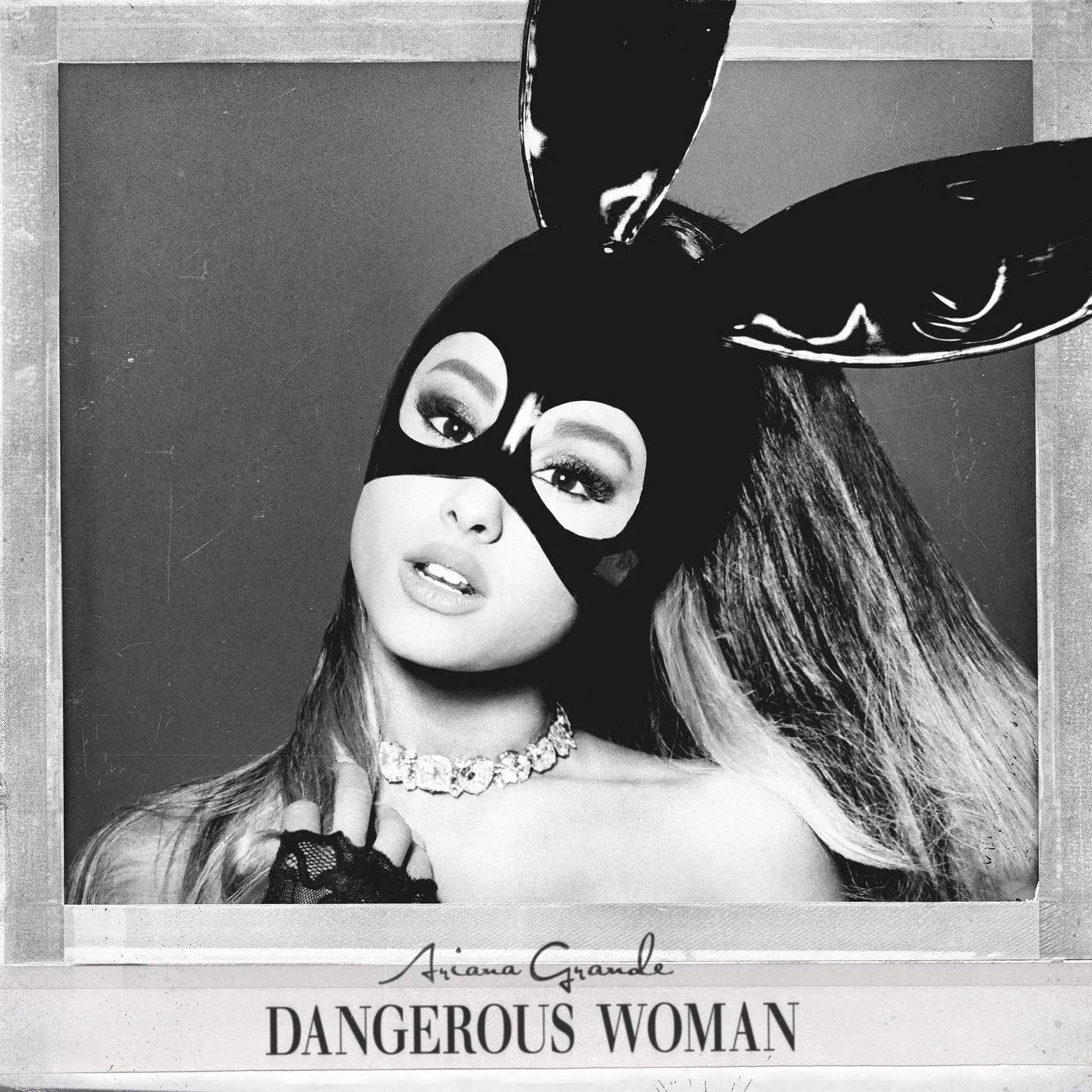 Ariana Grande DANGEROUS WOMAN (2LP) Vinyl Record
