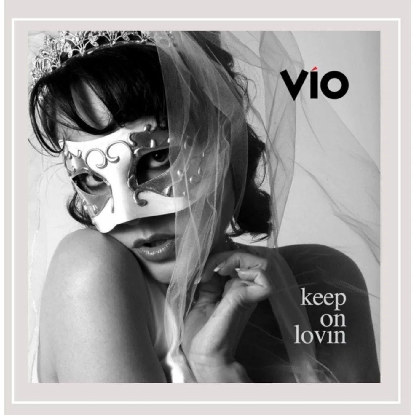 Vio Keep On Lovin' CD