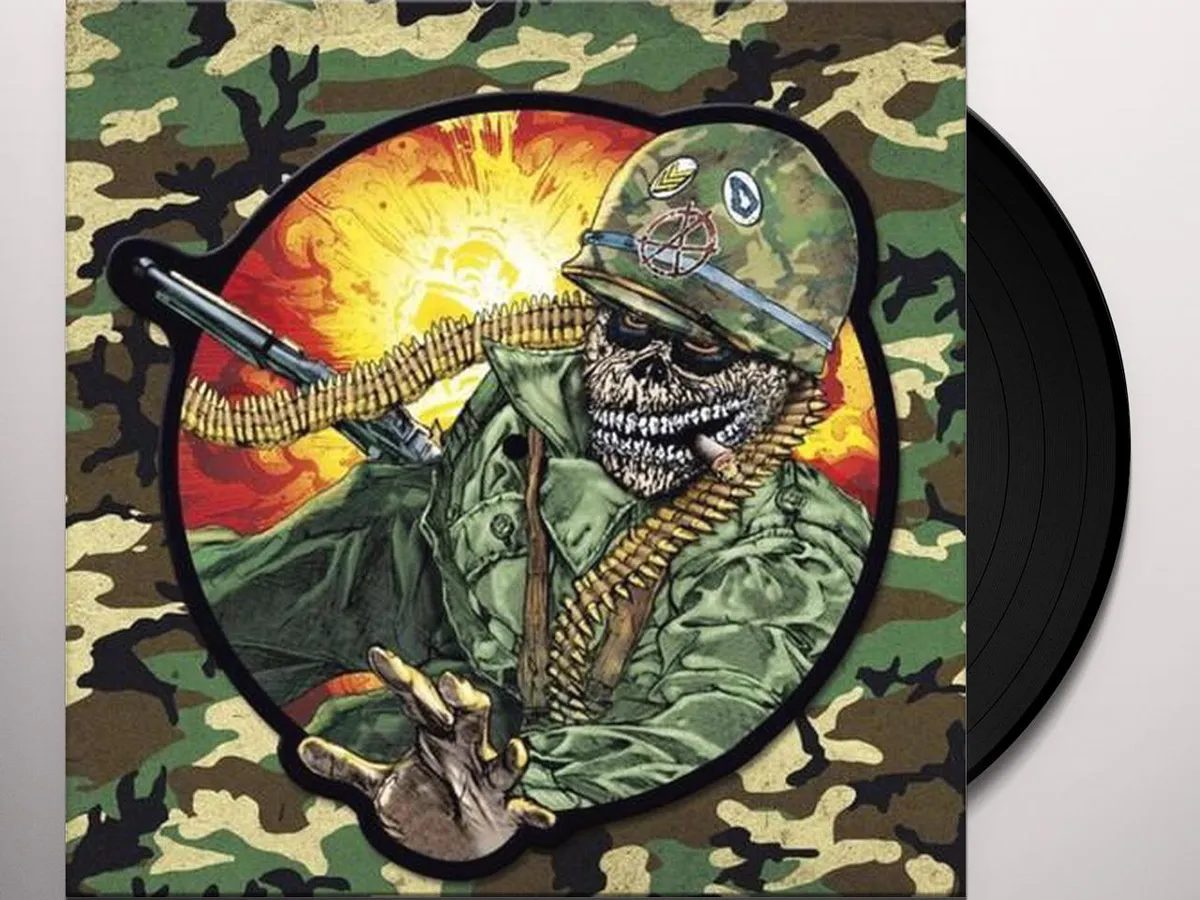 eyJidWNrZXQiOiJtZXJjaGJhci1pbW