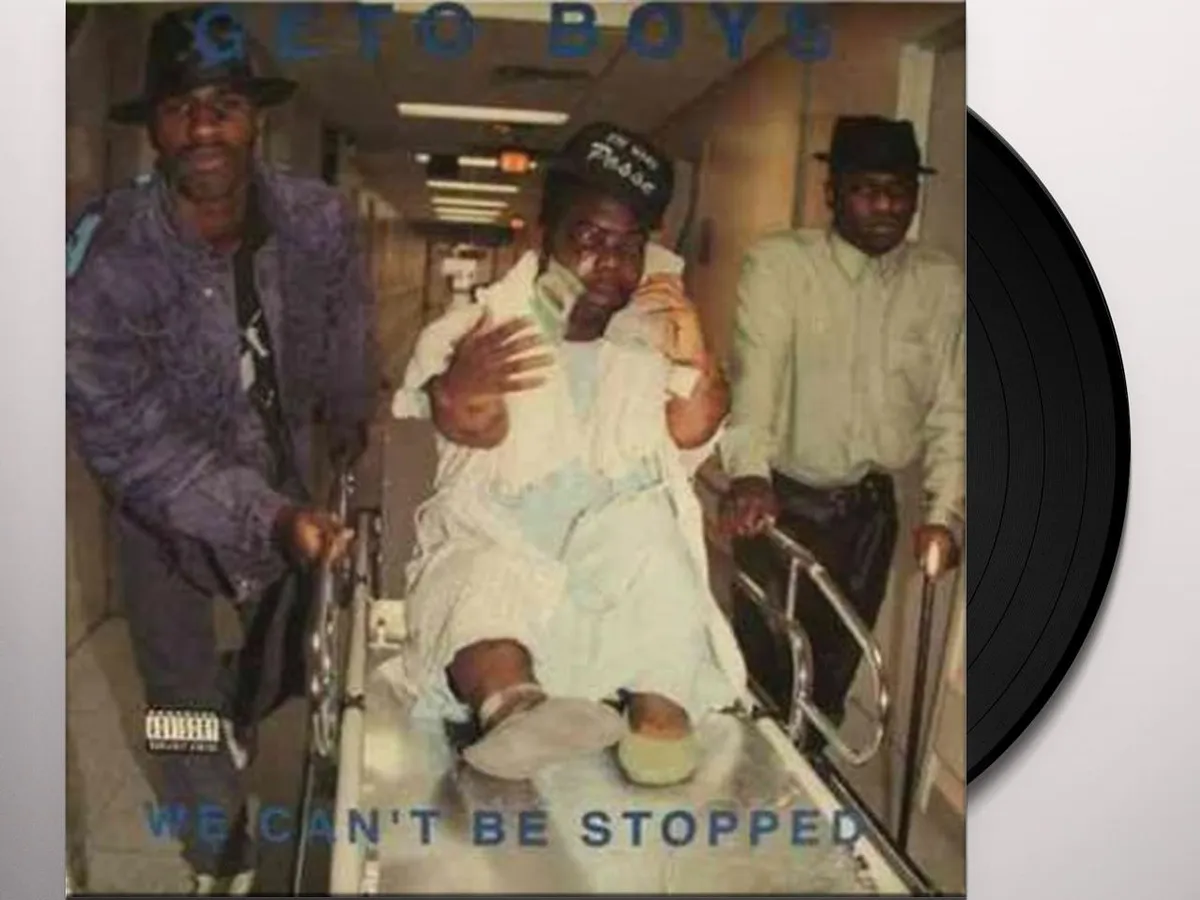 eyJidWNrZXQiOiJtZXJjaGJhci1pbW