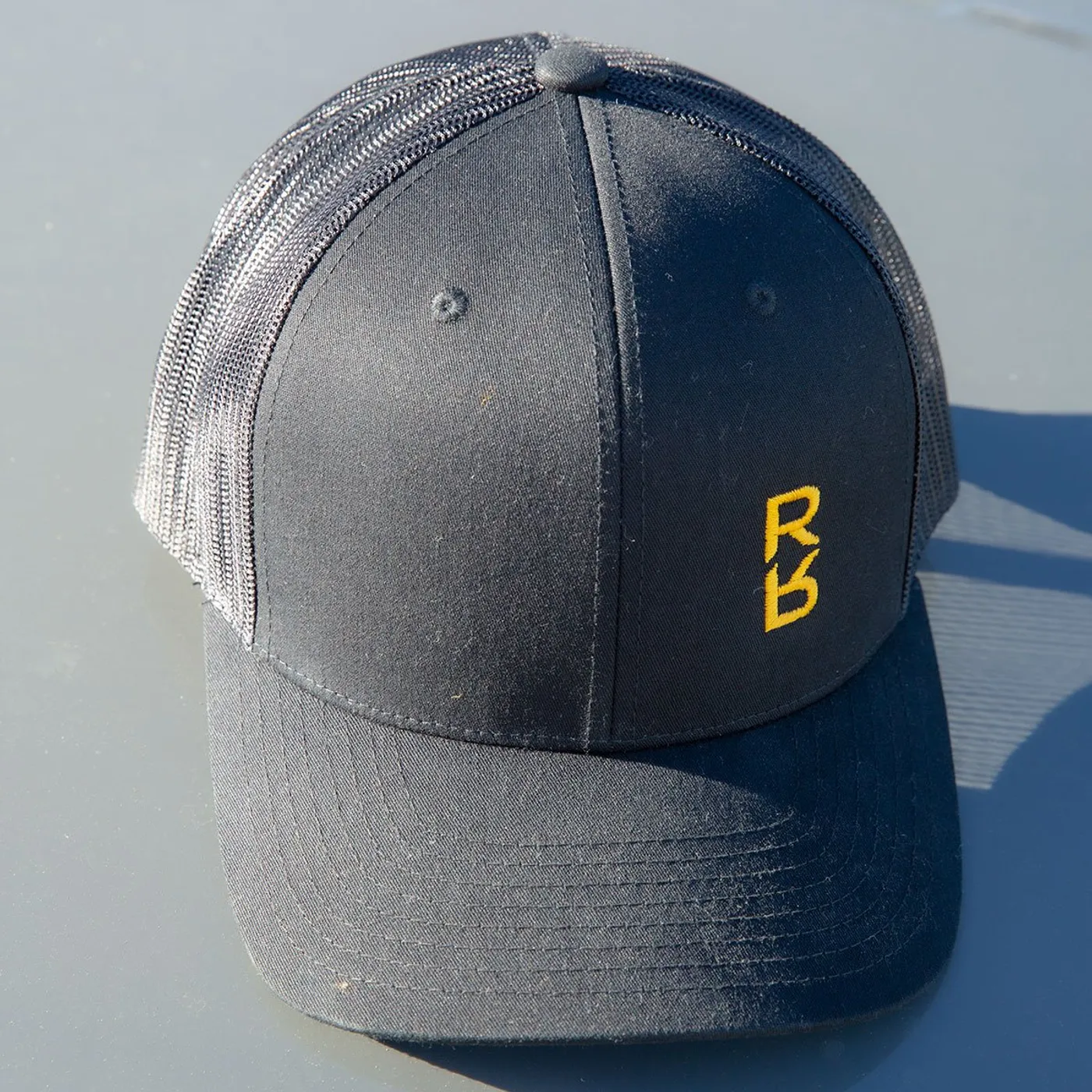 RYTERBAND Mesh-Back Trucker Cap (Black)