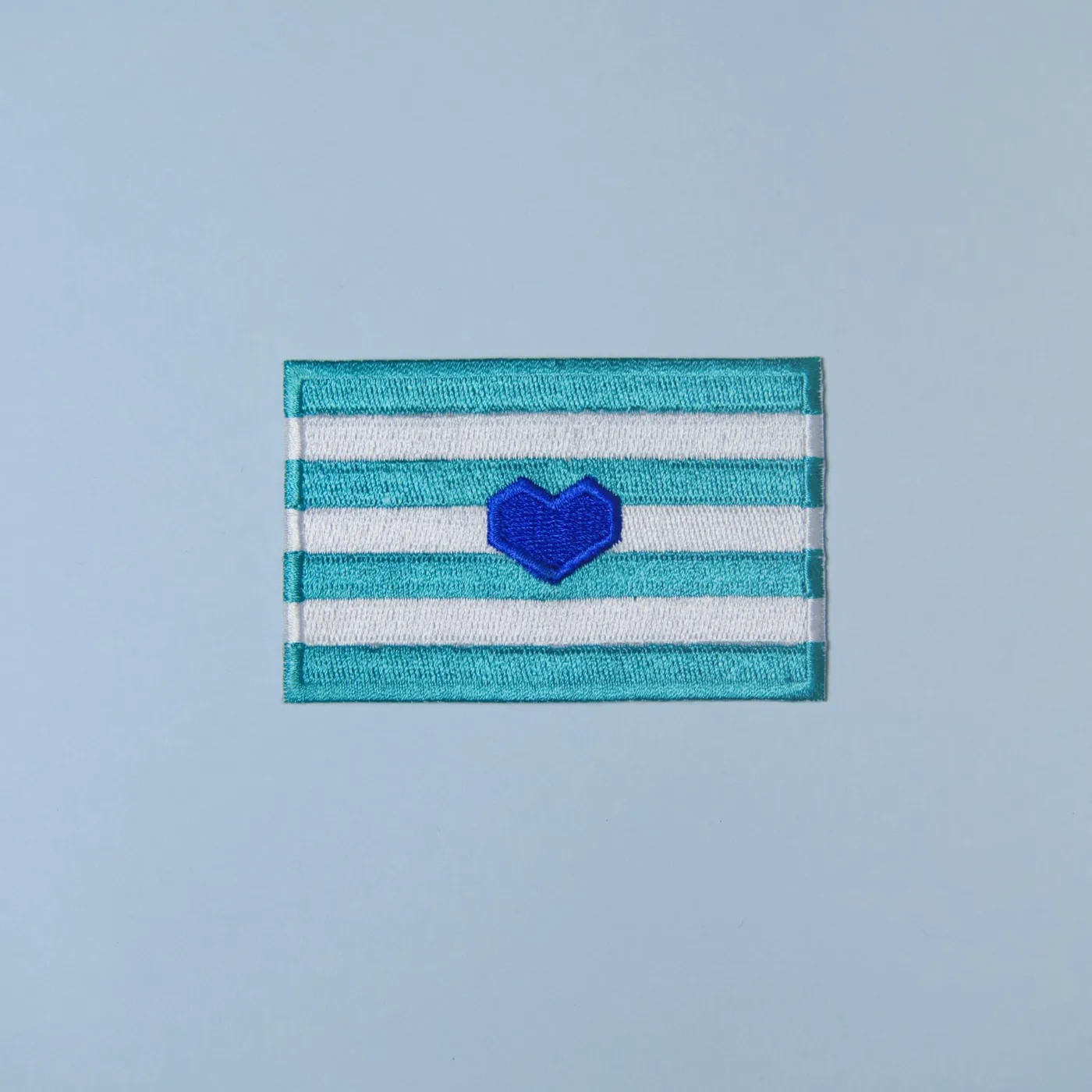 happydieyoung blue heart flag patch