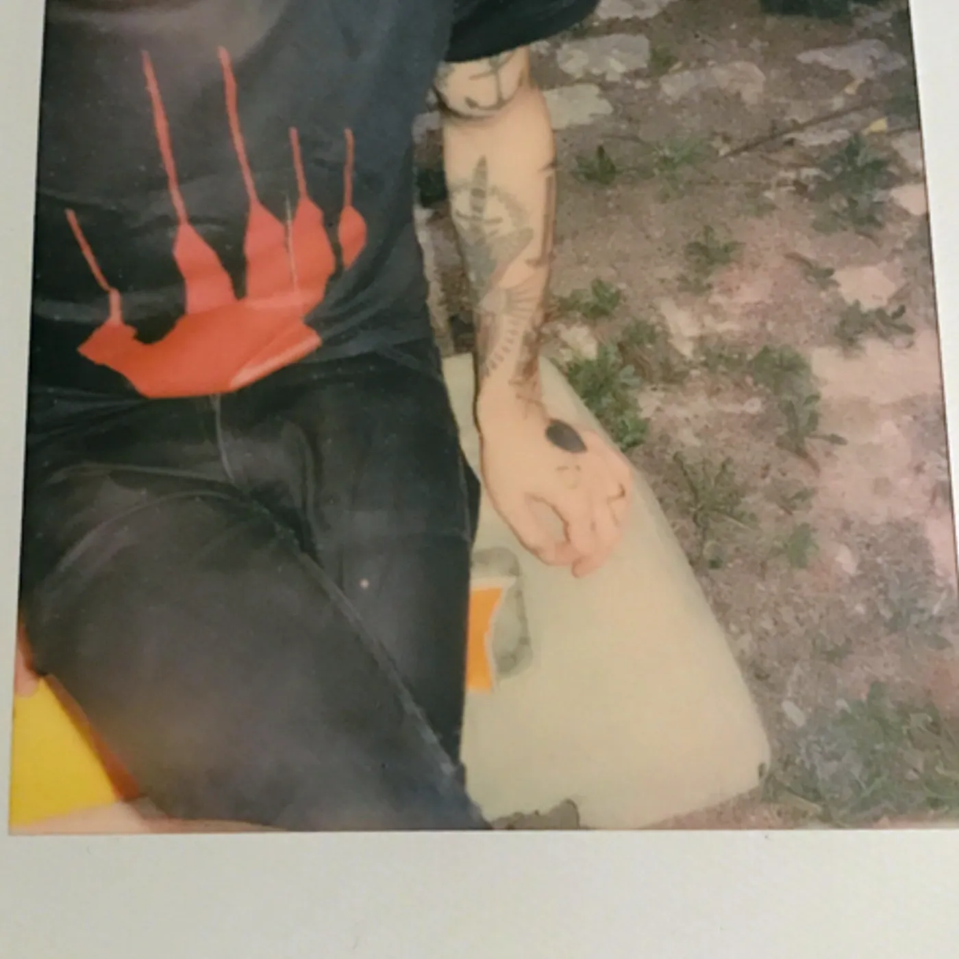 Kite T-SHIRT RED HAND