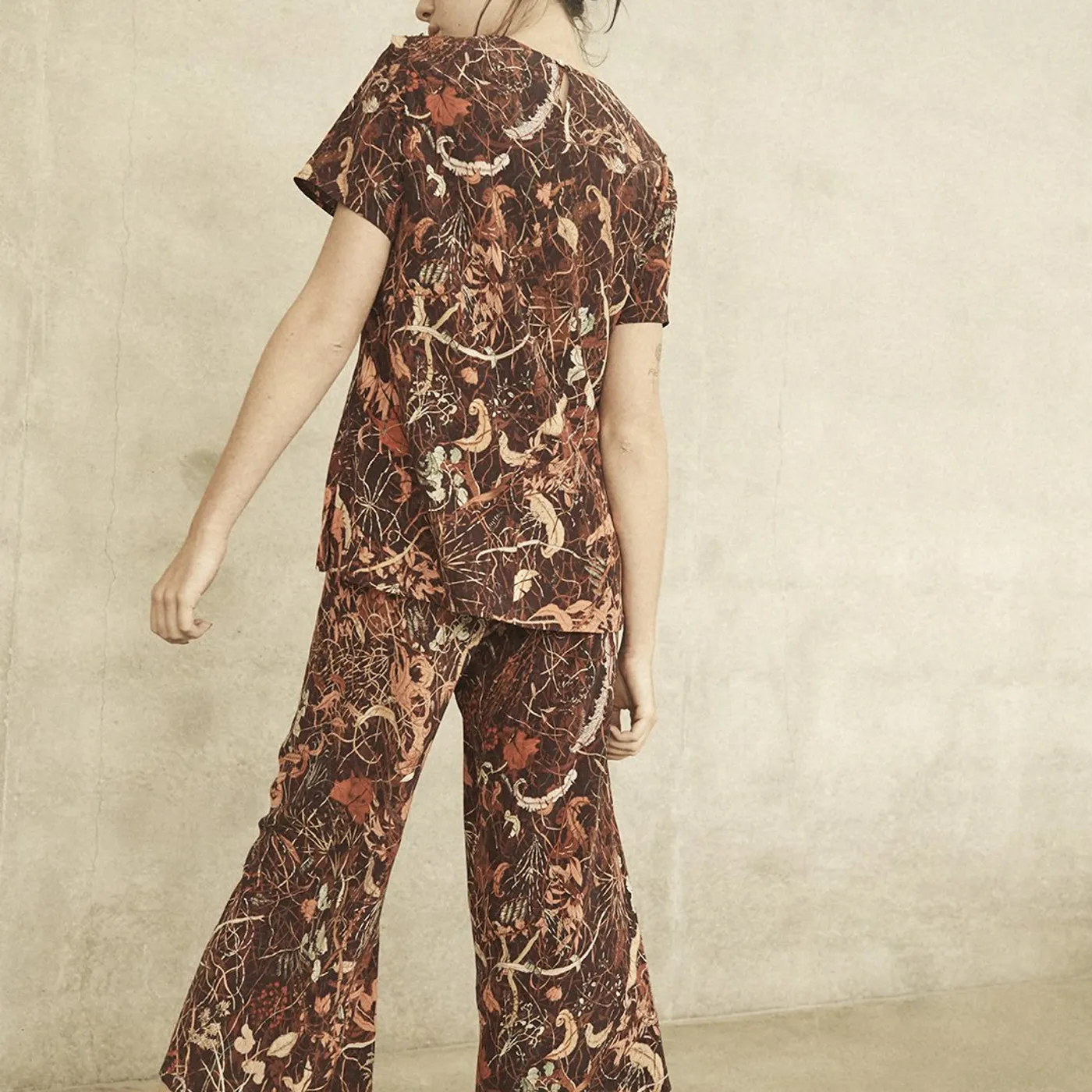 annie hamilton CLASSIC TEE  //  AUTUMN (size 6)