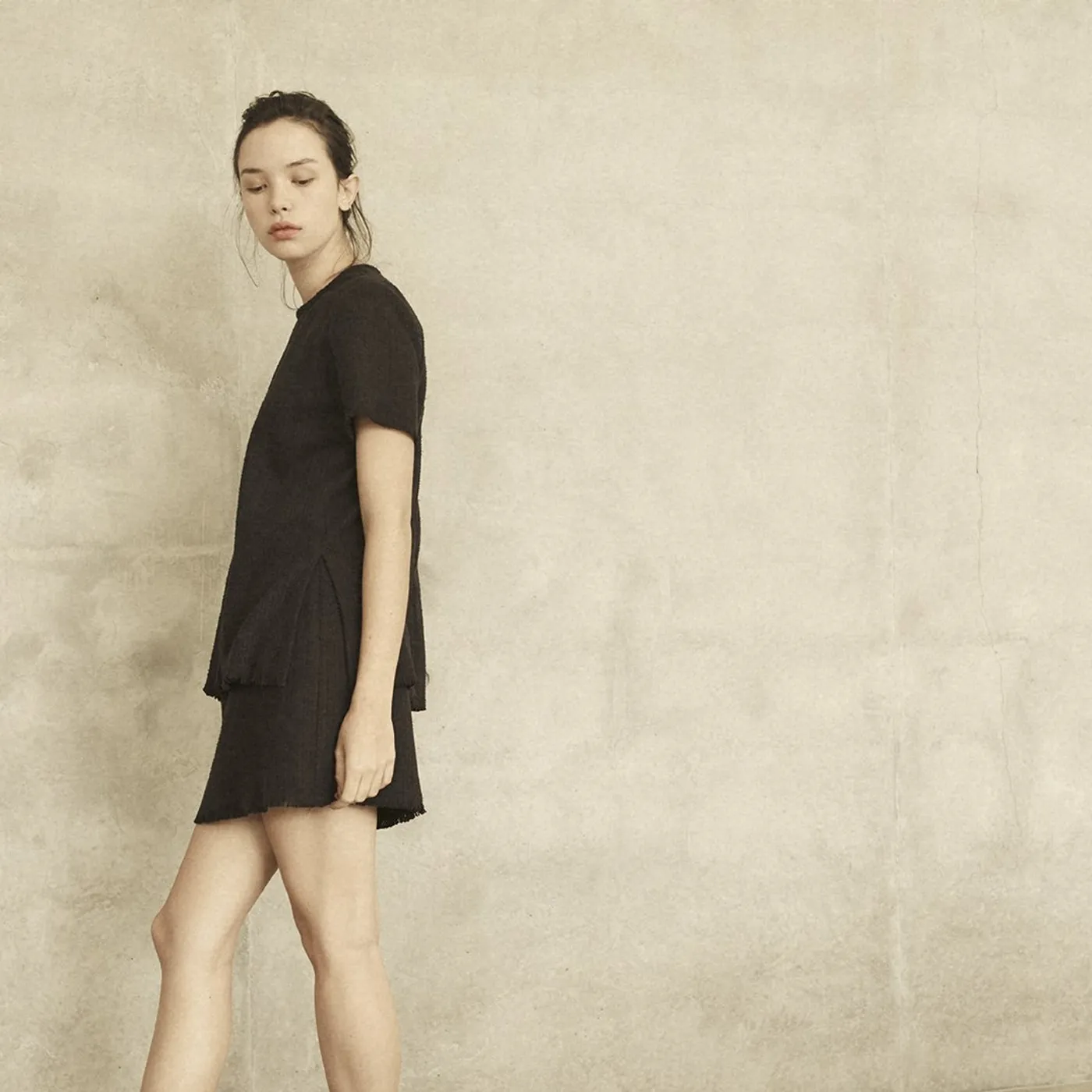 annie hamilton CLASSIC TEE  //  RAW SILK - size 6