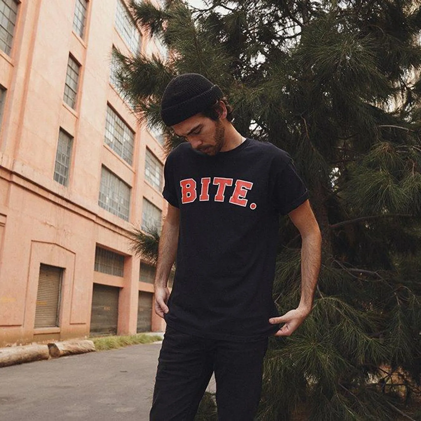 Jauz Statement T-Shirt