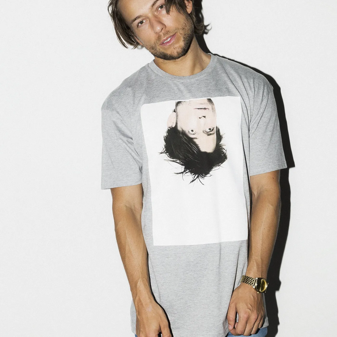 Party Favor ǝpısdn uʍop ʎʇɹɐd ɹoʌɐɟ  T-Shirt (Grey)