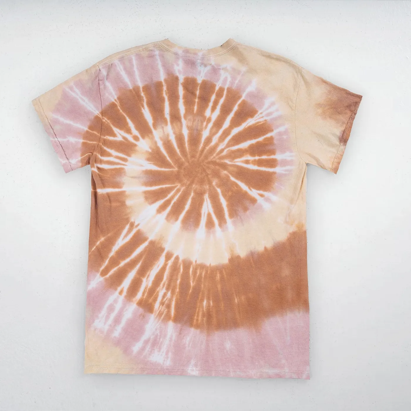 Del Records Lotus Tee