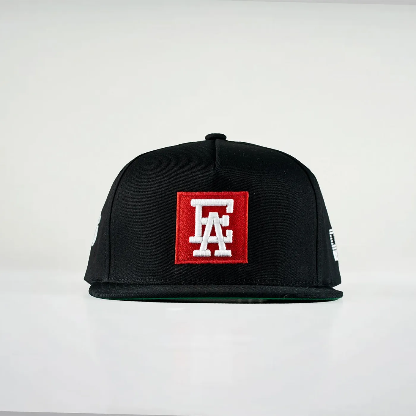 Eslabon Armado EA Block Snapback