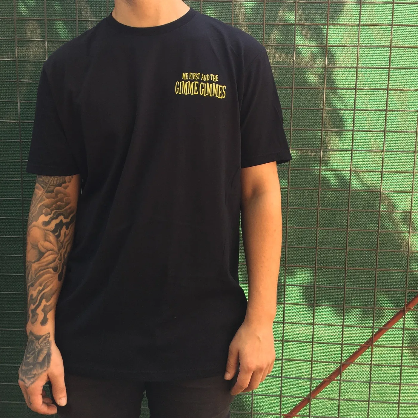 Me First and the Gimme Gimmes Dummies T-Shirt (Black)