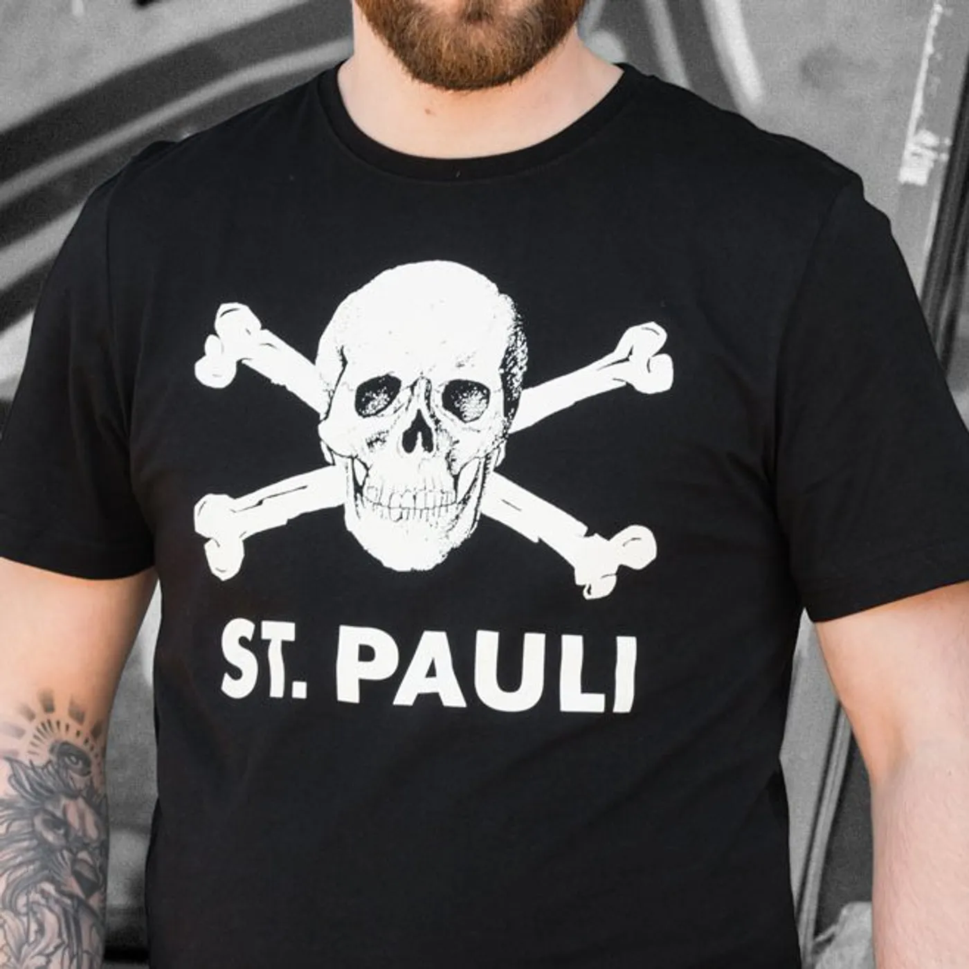 FC St Pauli Skull Tee (Black)