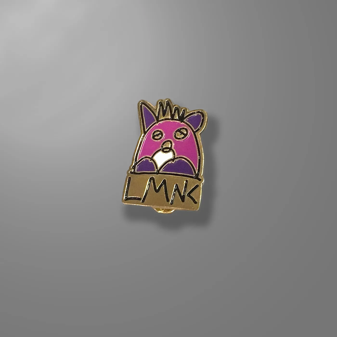 LOOK MUM NO COMPUTER 90's TOY PIN